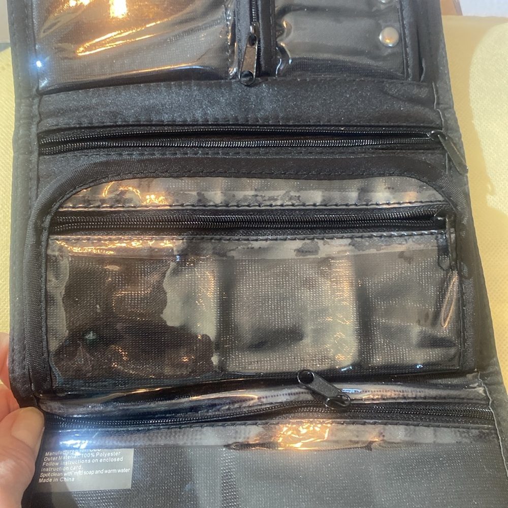 NWOT-Travel Jewelry Case-Polyester w/Rhinestones front, closes w/snap - Picture 7 of 15